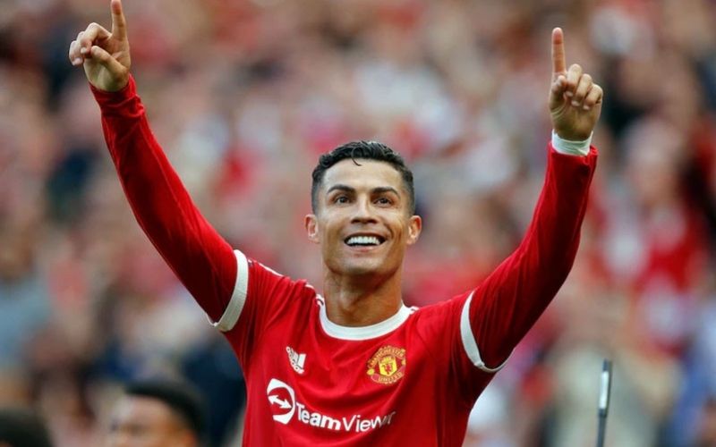 Giá trị chuyển nhượng cầu thủ được định giá dựa trên tiêu chí nào?