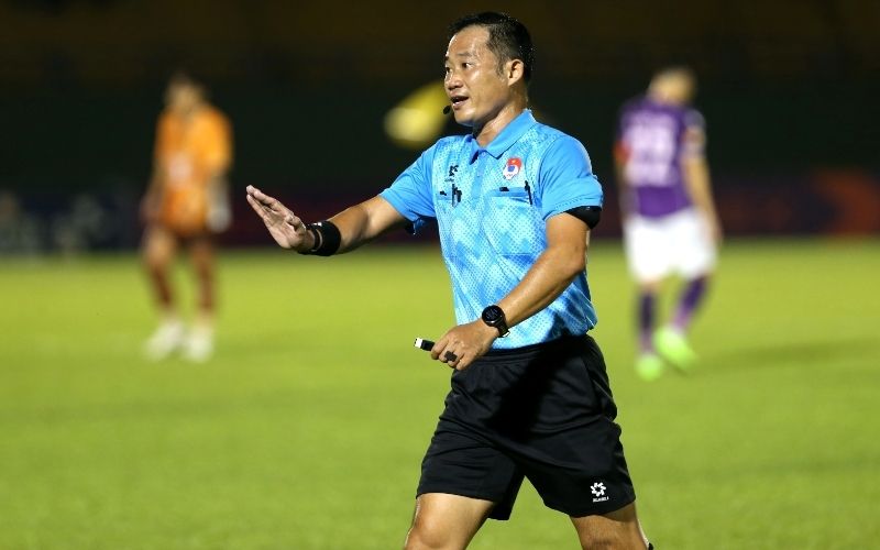 Tại sao các trò chơi tập thể lại cần một người trọng tài