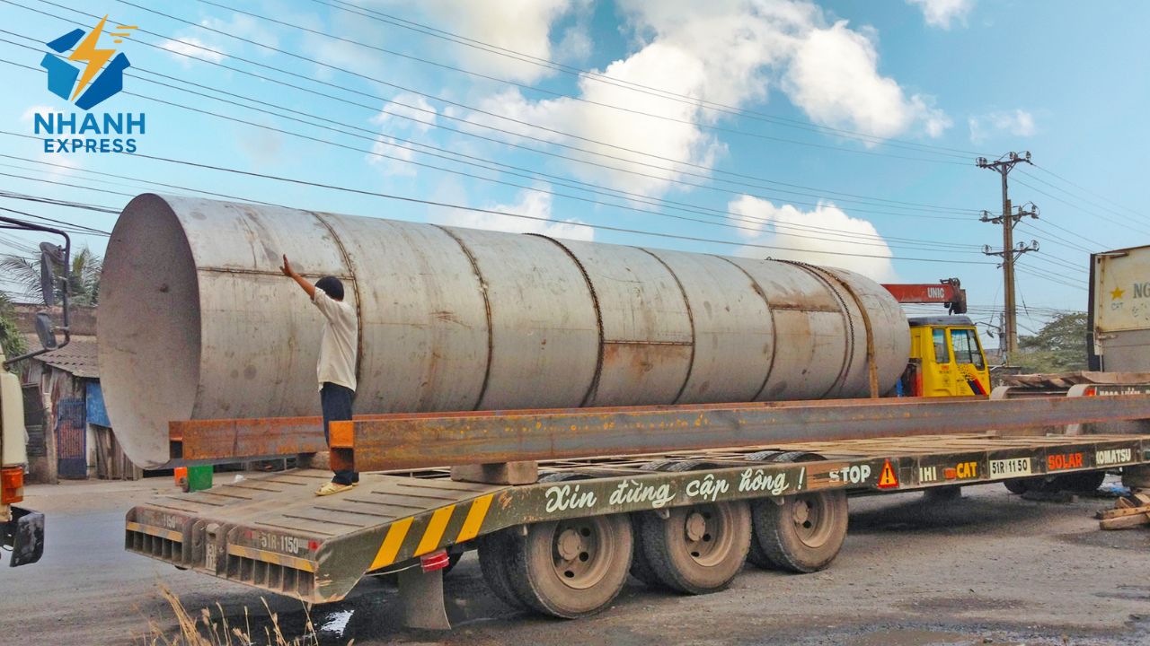 vận chuyển hàng siêu trường siêu trọng