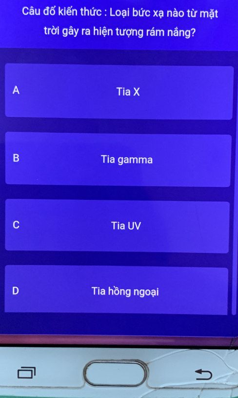 Câu đố kiến thức về loại bức xạ từ mặt trời gây rám nắng